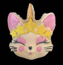 Load image into Gallery viewer, Caticorn bath bombs x 6
