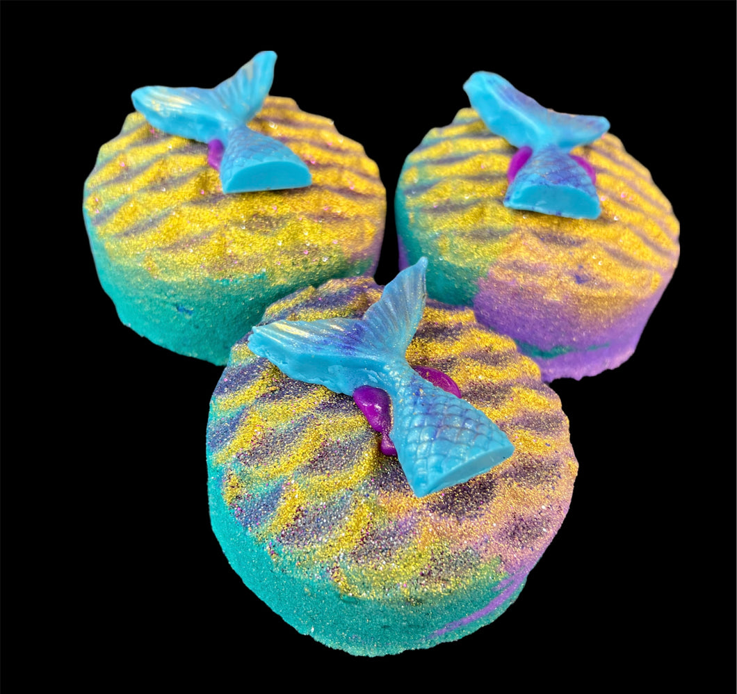 Mermaid Shimmer bath bombs x 6