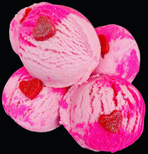 Load image into Gallery viewer, Strawberry Shortcake double bubble Bath truffle x 12

