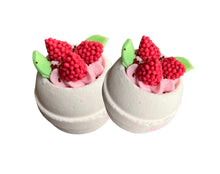 Load image into Gallery viewer, Raspberry Fizz bath bombs x 6
